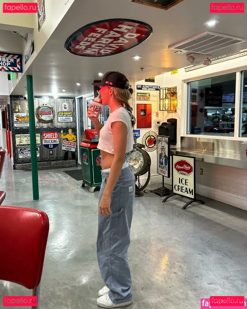 Brynn Rumfallo Onlyfans Photo Gallery 