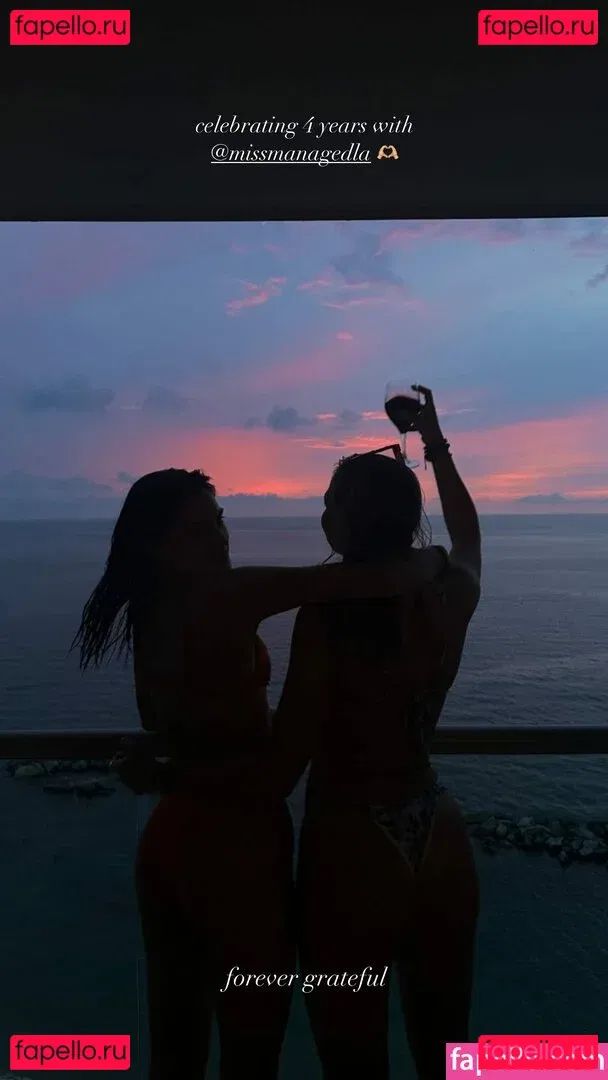 Brynn Rumfallo Onlyfans Photo Gallery 