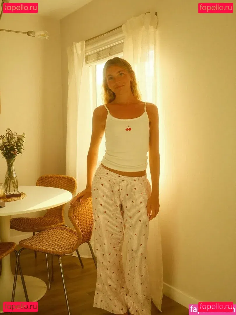 Brynn Rumfallo Onlyfans Photo Gallery 