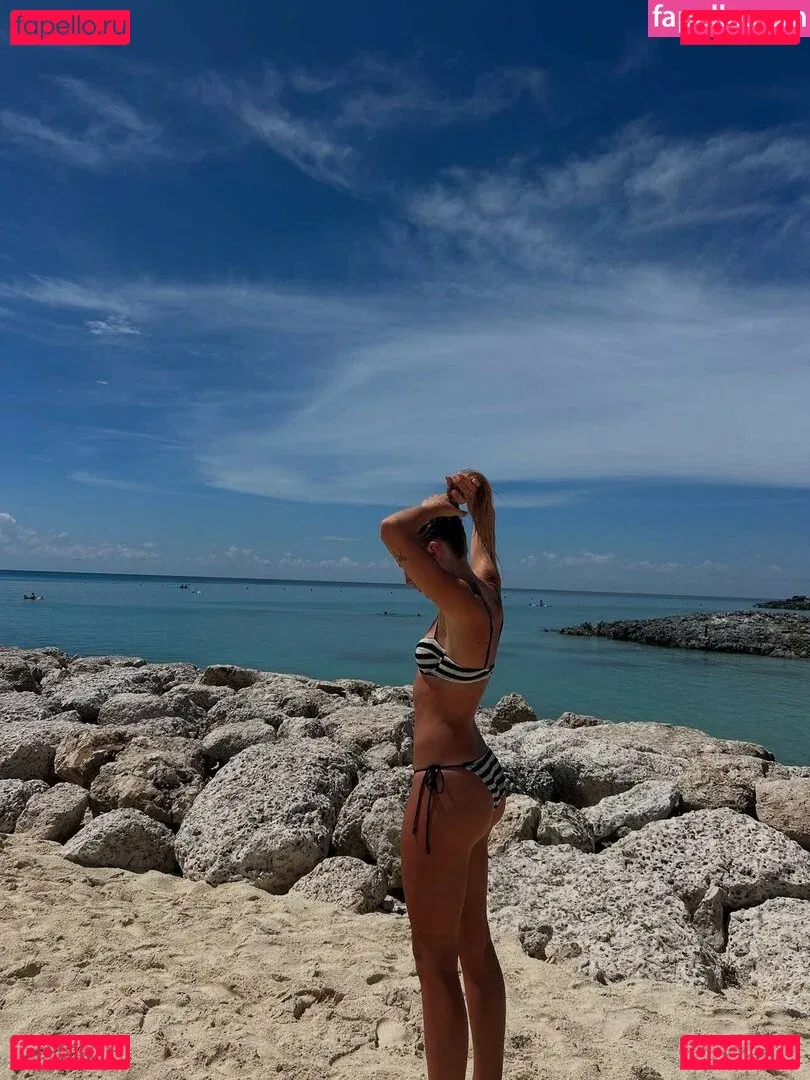 Brynn Rumfallo Onlyfans Photo Gallery 