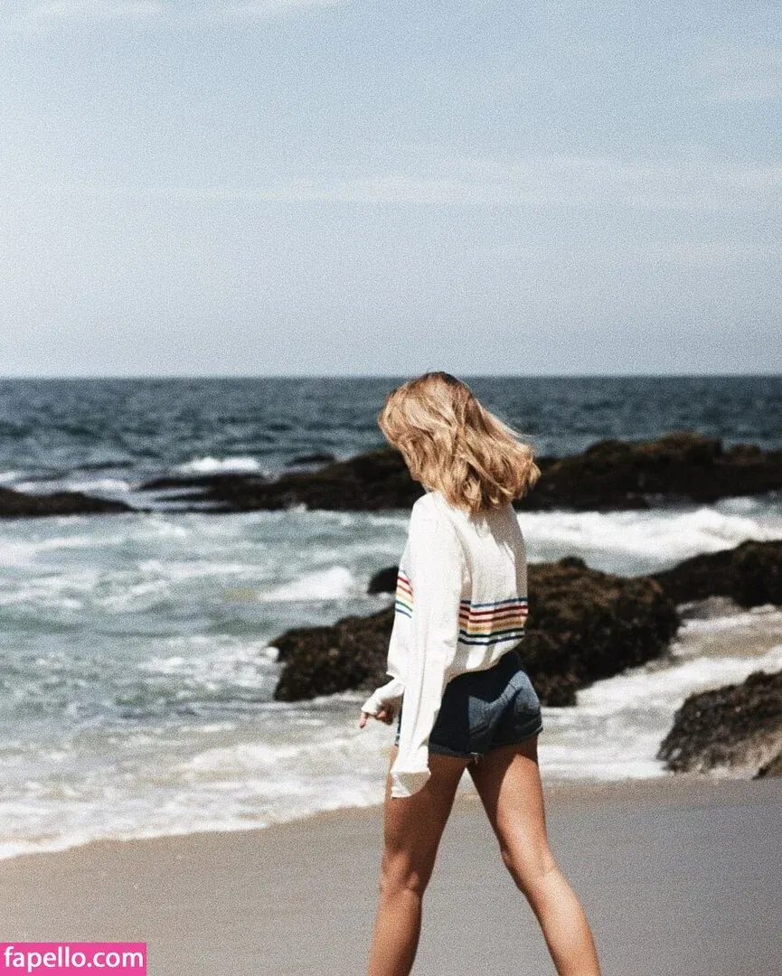 Brynn Rumfallo Onlyfans Photo Gallery 