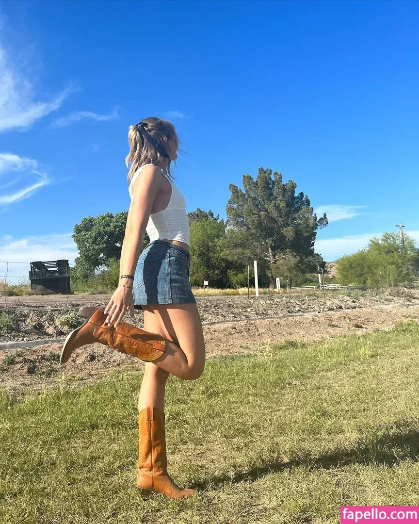 Brynn Rumfallo Onlyfans Photo Gallery 