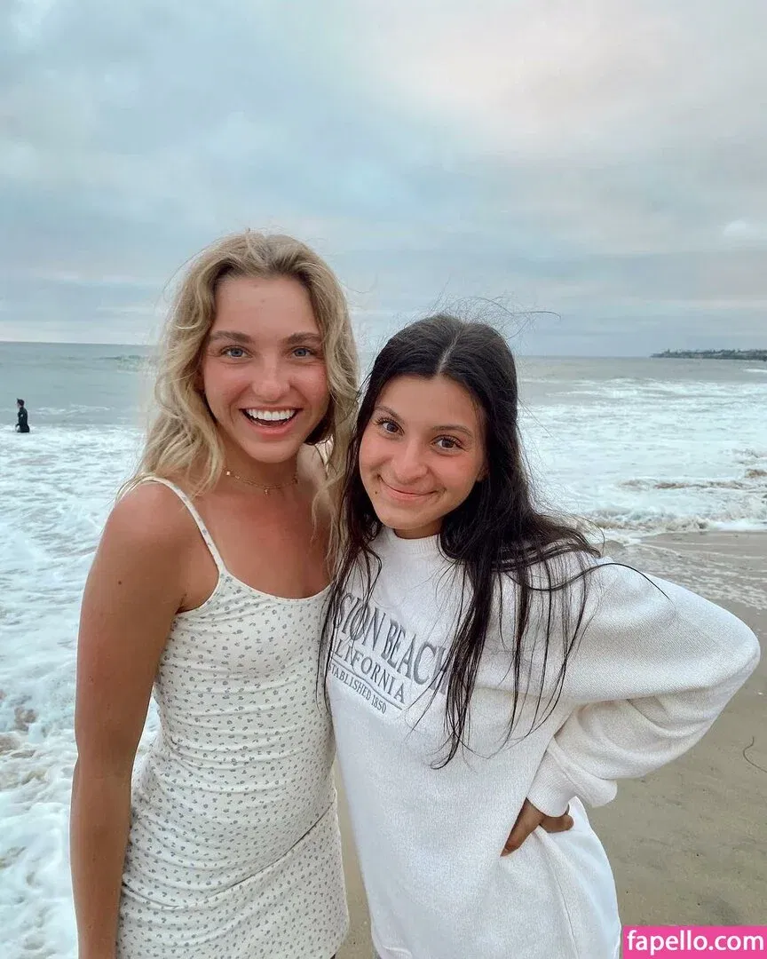 Brynn Rumfallo Onlyfans Photo Gallery 