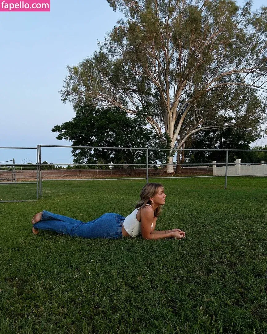 Brynn Rumfallo Onlyfans Photo Gallery 