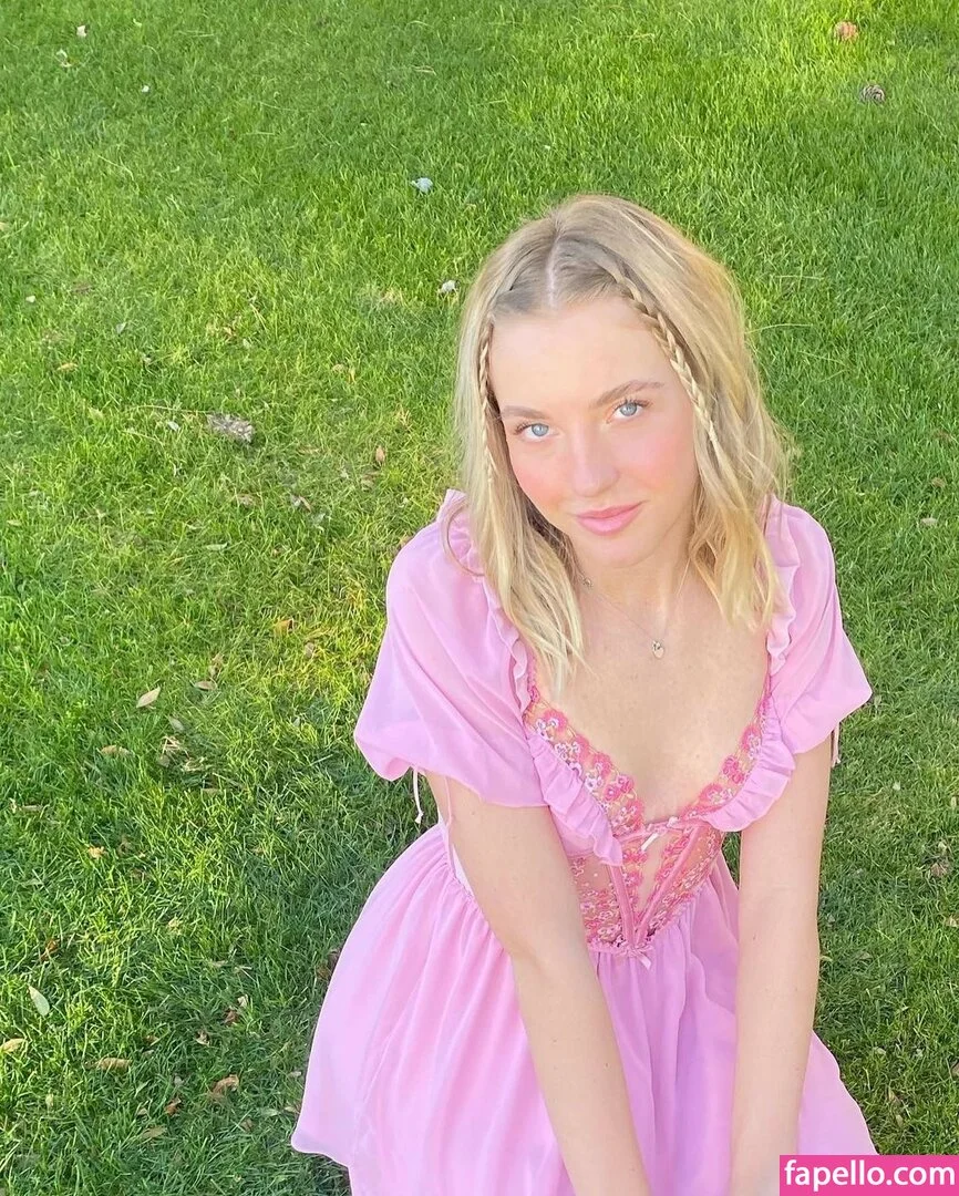Brynn Rumfallo Onlyfans Photo Gallery 