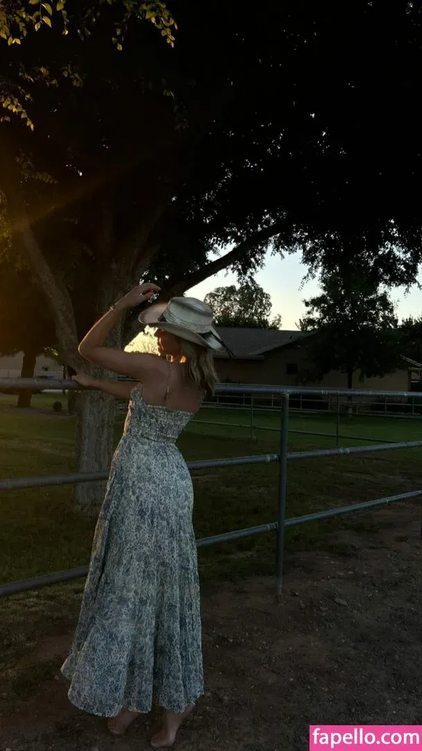 Brynn Rumfallo Onlyfans Photo Gallery 