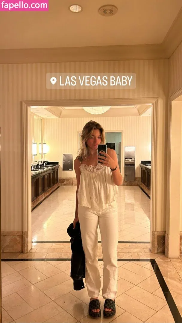 Brynn Rumfallo Onlyfans Photo Gallery 