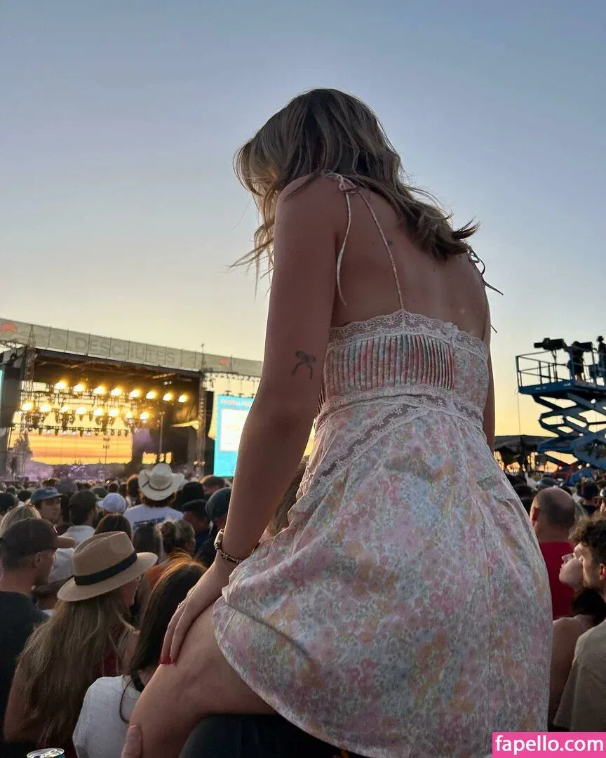 Brynn Rumfallo Onlyfans Photo Gallery 