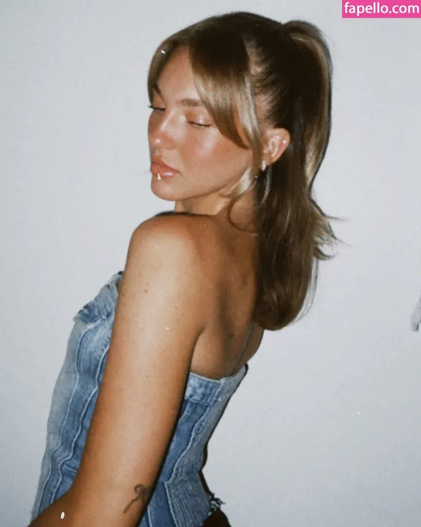 Brynn Rumfallo Onlyfans Photo Gallery 