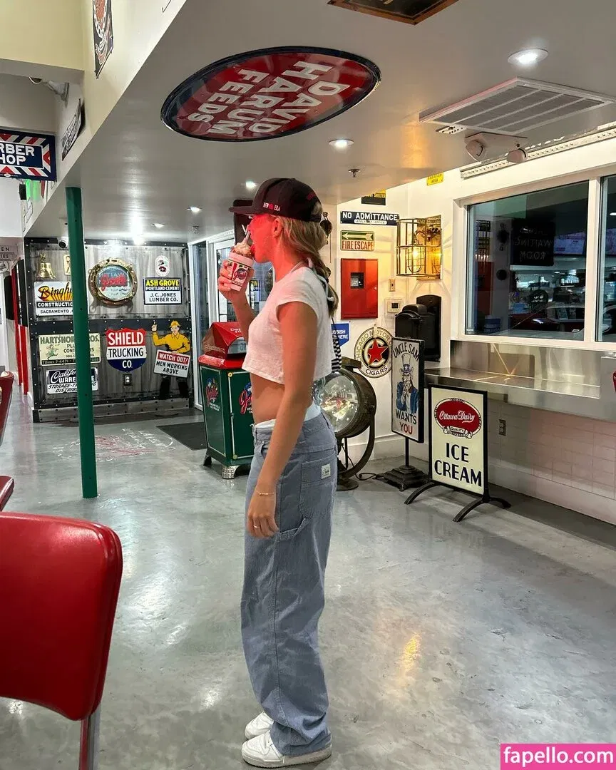 Brynn Rumfallo Onlyfans Photo Gallery 