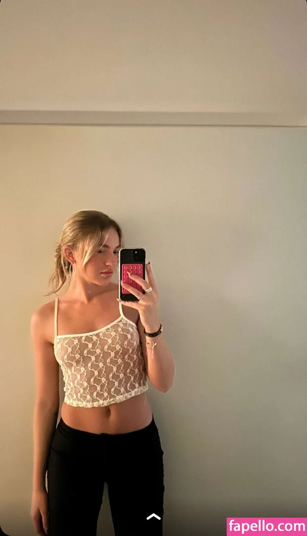 Brynn Rumfallo Onlyfans Photo Gallery 