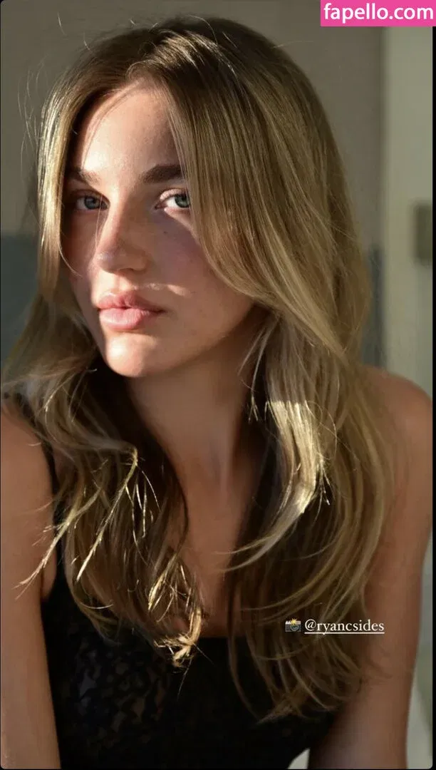 Brynn Rumfallo Onlyfans Photo Gallery 