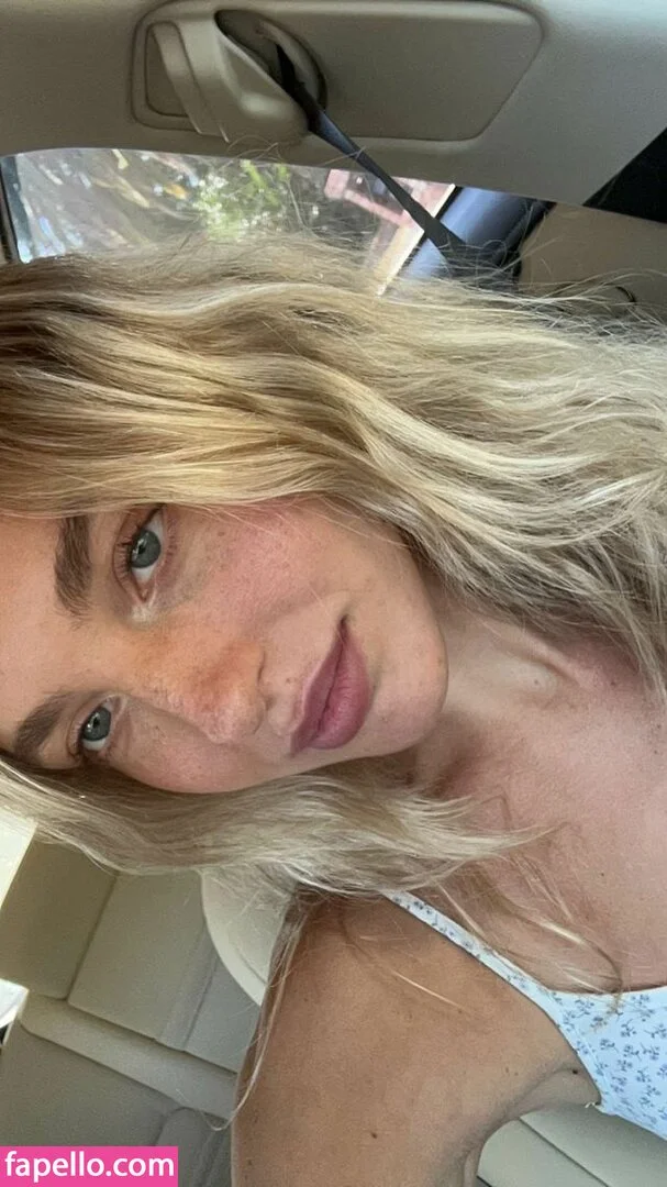 Brynn Rumfallo Onlyfans Photo Gallery 