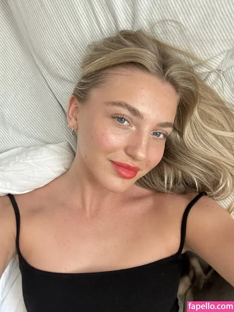 Brynn Rumfallo Onlyfans Photo Gallery 