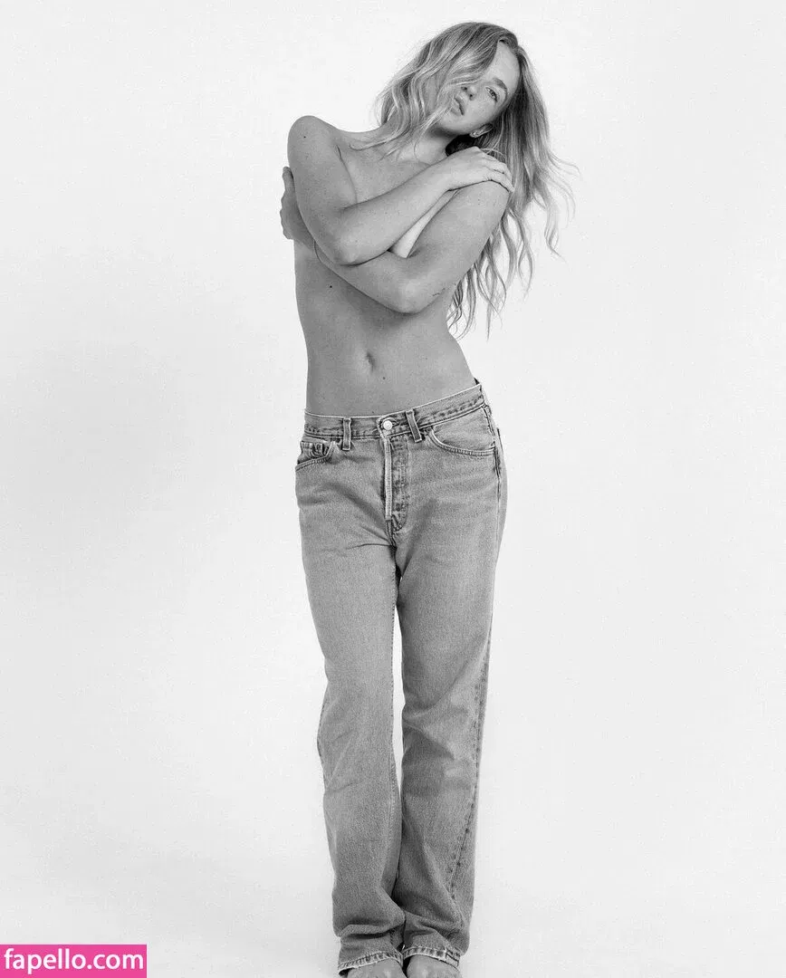 Brynn Rumfallo Onlyfans Photo Gallery 