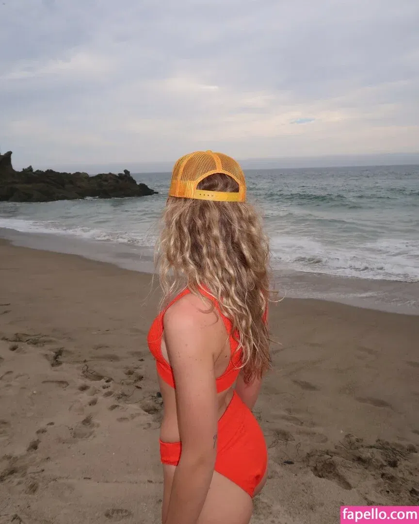 Brynn Rumfallo Onlyfans Photo Gallery 