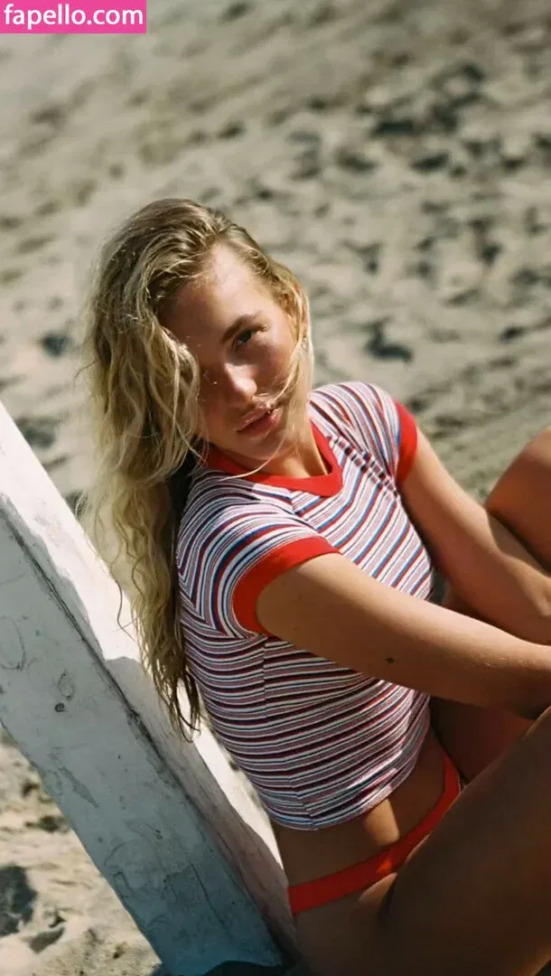 Brynn Rumfallo Onlyfans Photo Gallery 