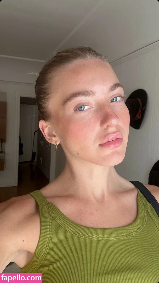 Brynn Rumfallo Onlyfans Photo Gallery 