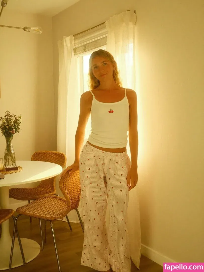 Brynn Rumfallo Onlyfans Photo Gallery 