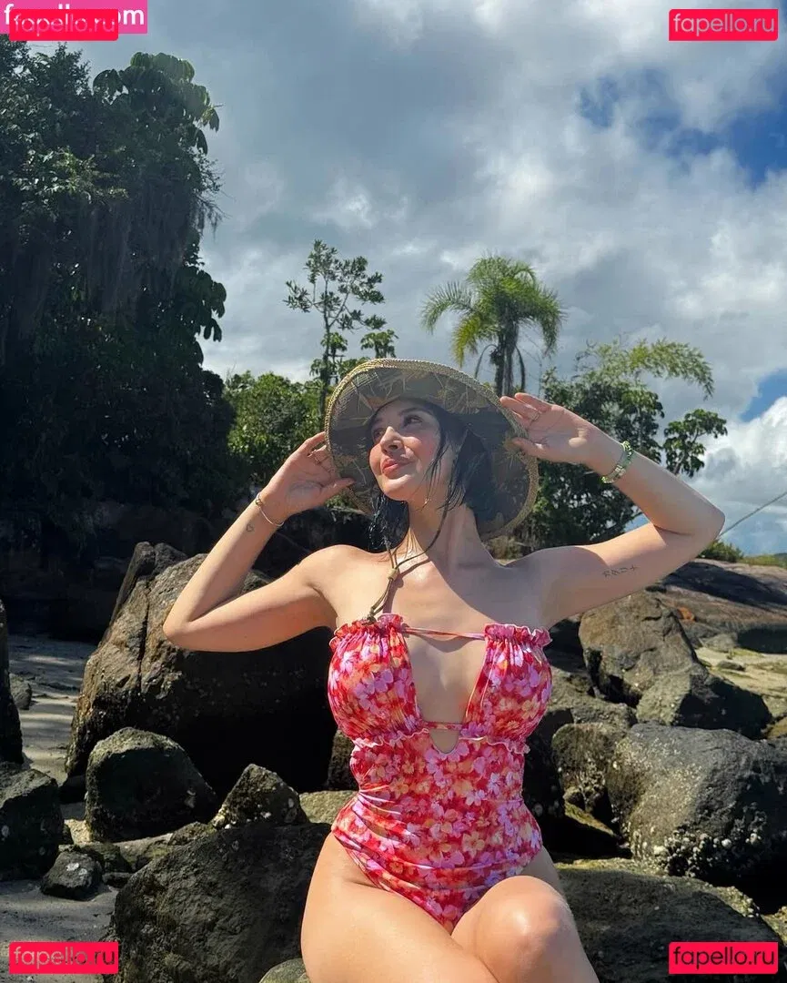 icata Onlyfans Photo Gallery 