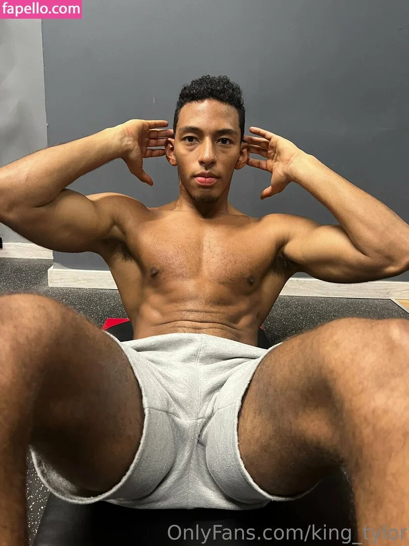 king_tylor Onlyfans Photo Gallery 