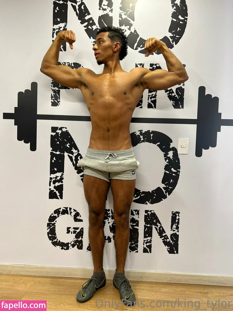 king_tylor Onlyfans Photo Gallery 