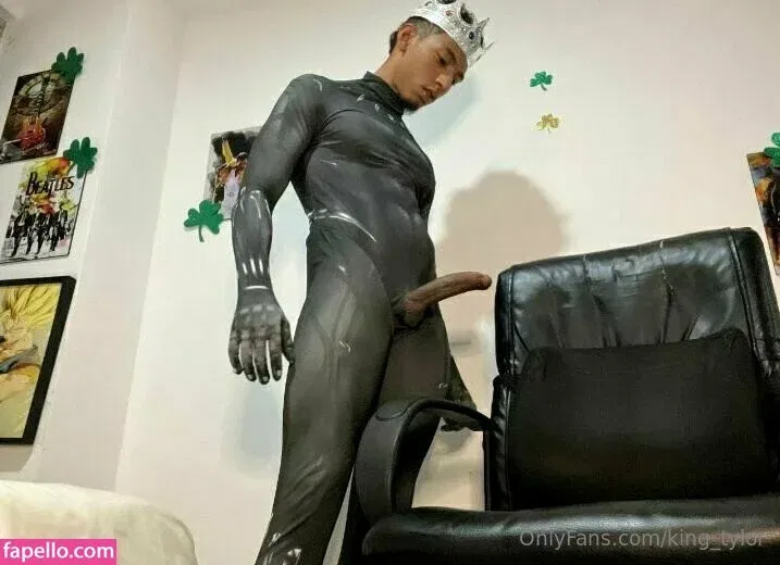 king_tylor Onlyfans Photo Gallery 