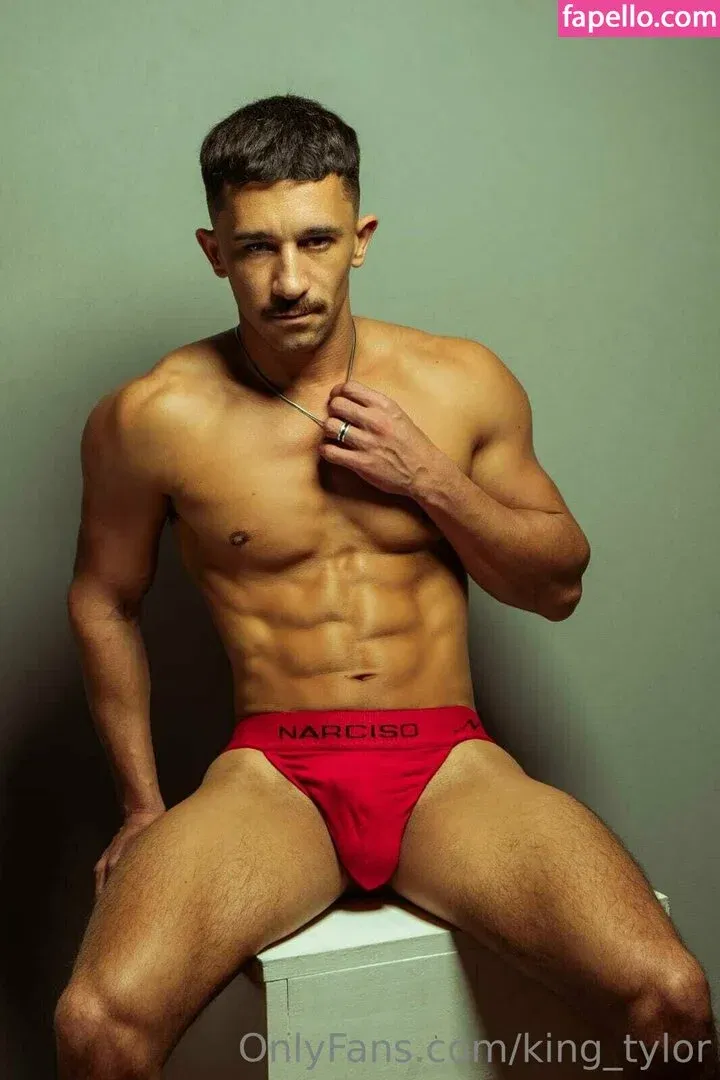 king_tylor Onlyfans Photo Gallery 