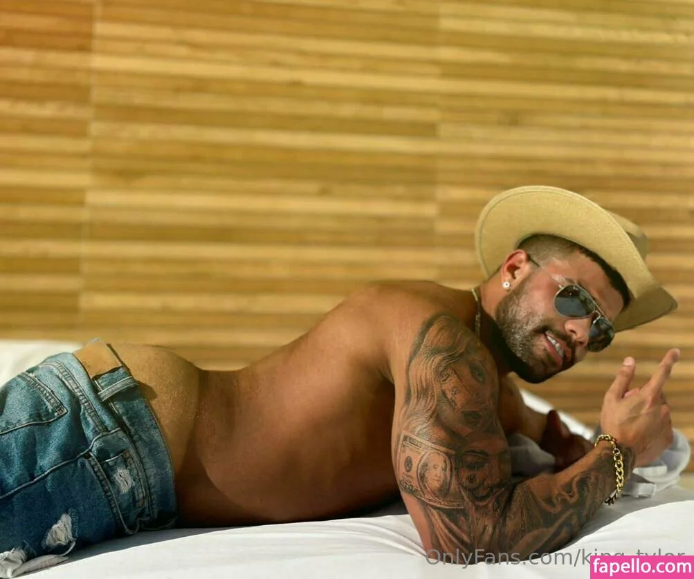 king_tylor Onlyfans Photo Gallery 