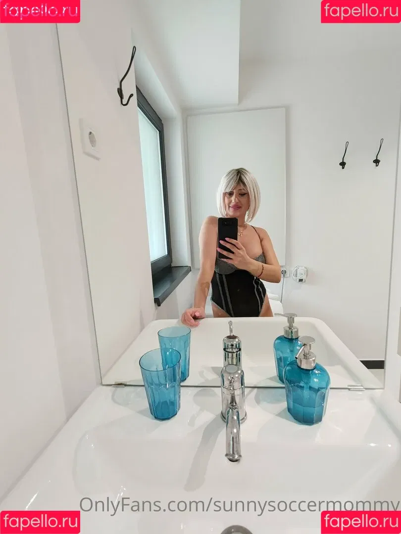 sunnysoccermommy Onlyfans Photo Gallery 