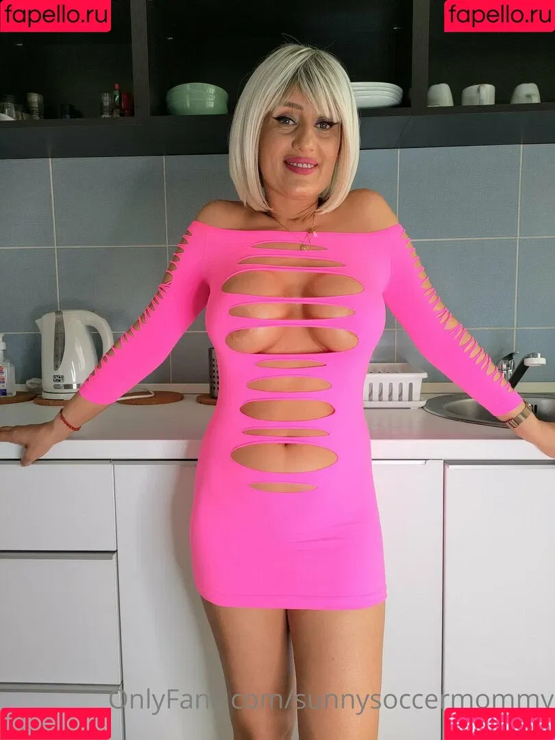 sunnysoccermommy Onlyfans Photo Gallery 