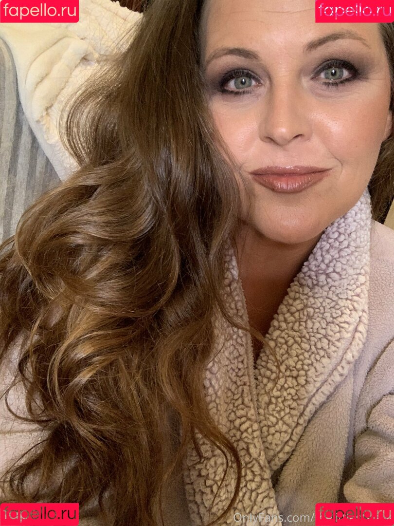 thelittlestslave Onlyfans Photo Gallery 