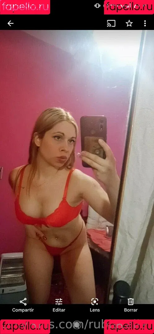 rubiacaliente29 Onlyfans Photo Gallery 