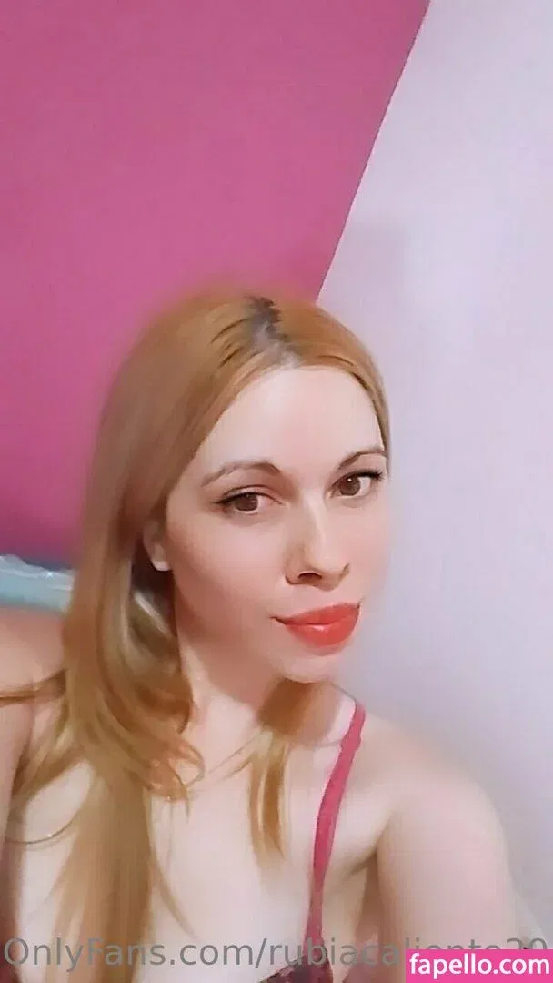 rubiacaliente29 Onlyfans Photo Gallery 
