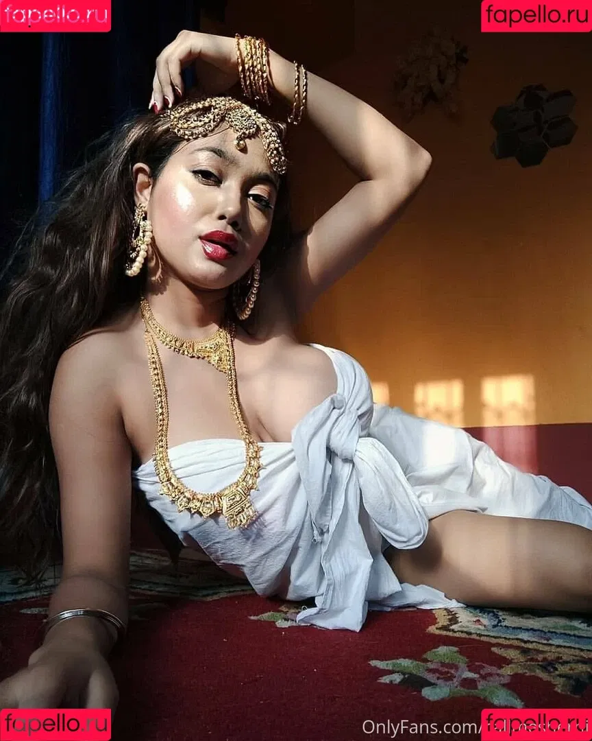 callmesherni Onlyfans Photo Gallery 