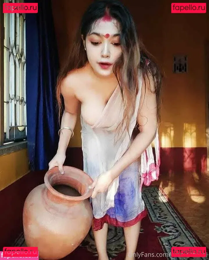 callmesherni Onlyfans Photo Gallery 