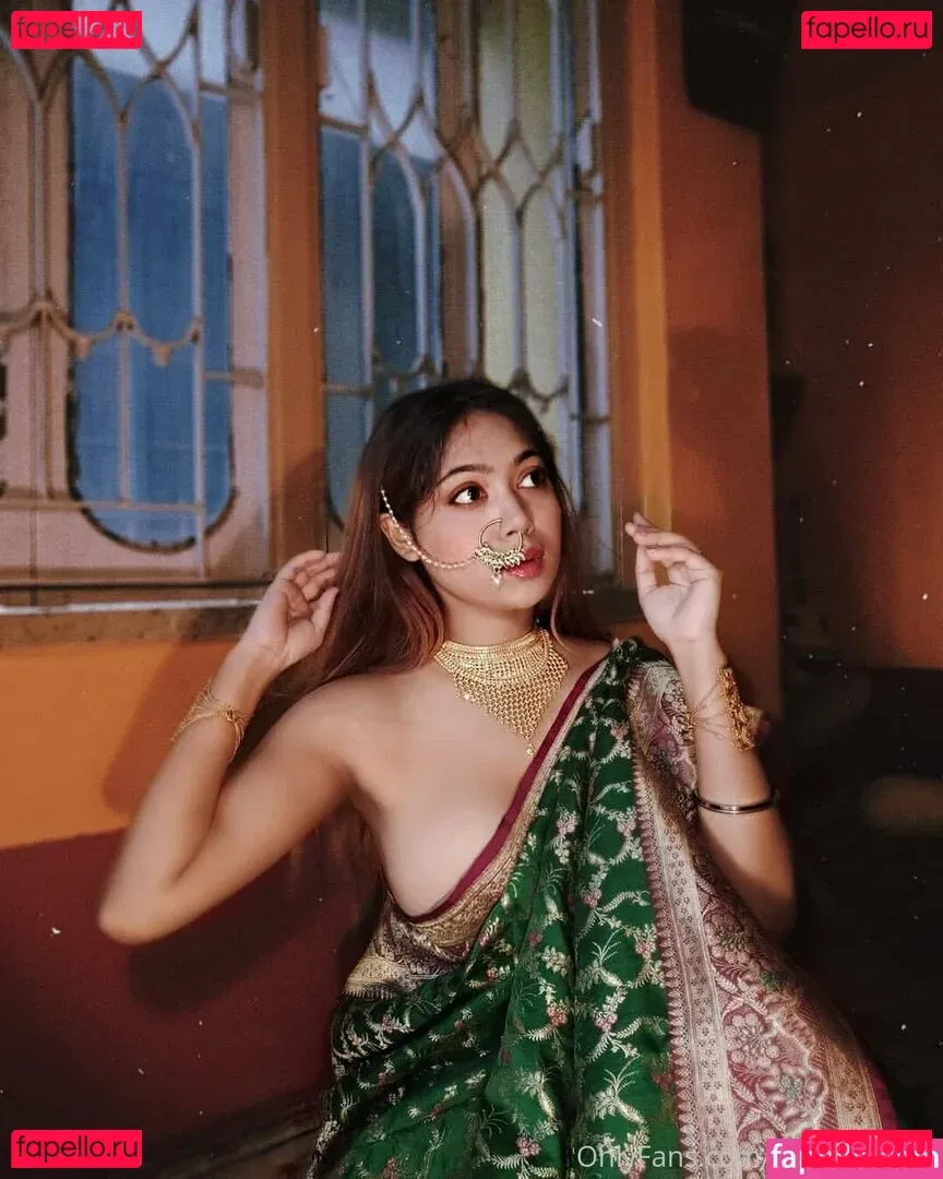 callmesherni Onlyfans Photo Gallery 