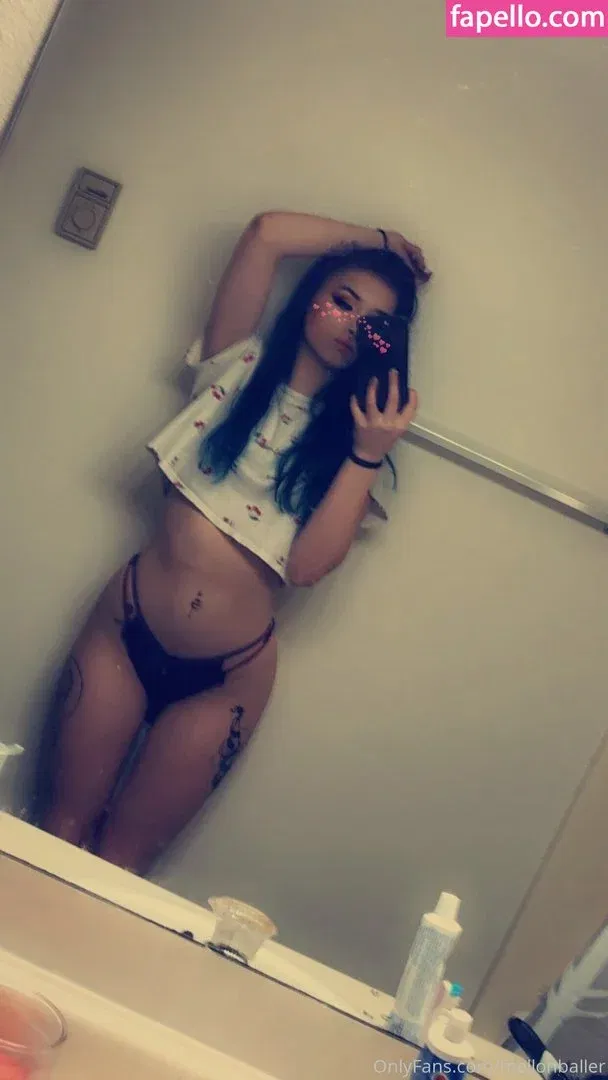 Mellonballer Onlyfans Photo Gallery 