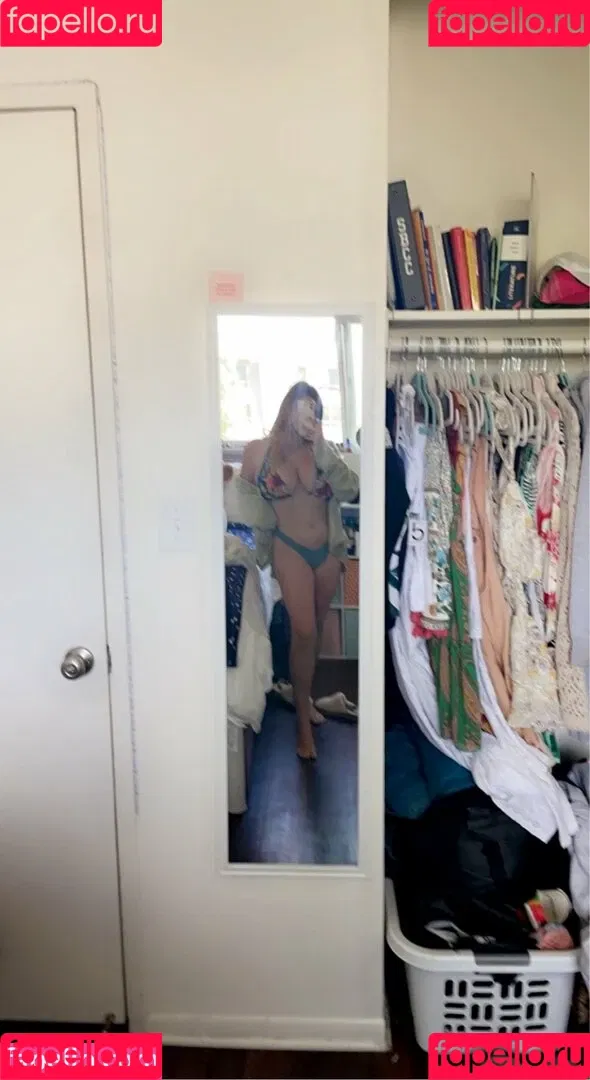 Emma R B Onlyfans Photo Gallery 