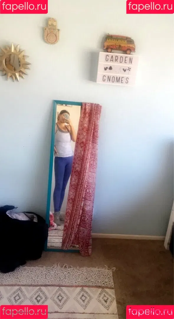 Emma R B Onlyfans Photo Gallery 