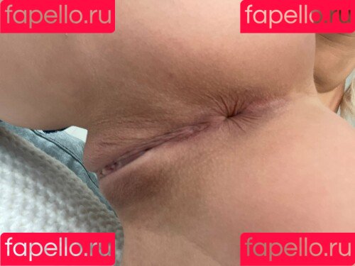 Emma R B Onlyfans Photo Gallery 