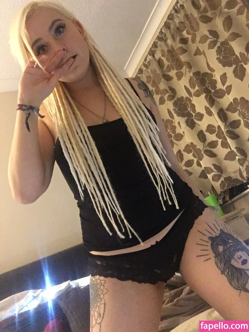 bluerivers Onlyfans Photo Gallery 