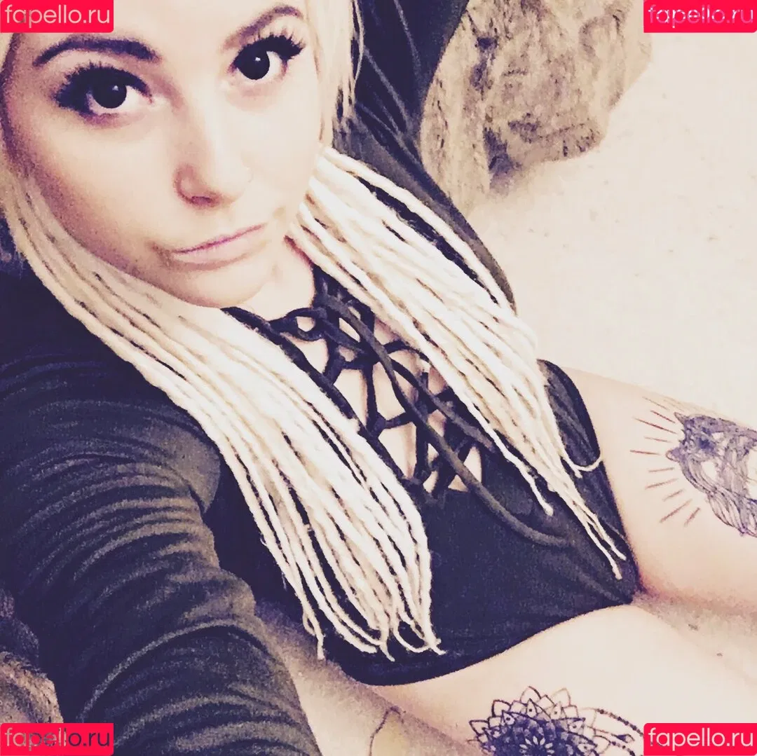 bluerivers Onlyfans Photo Gallery 