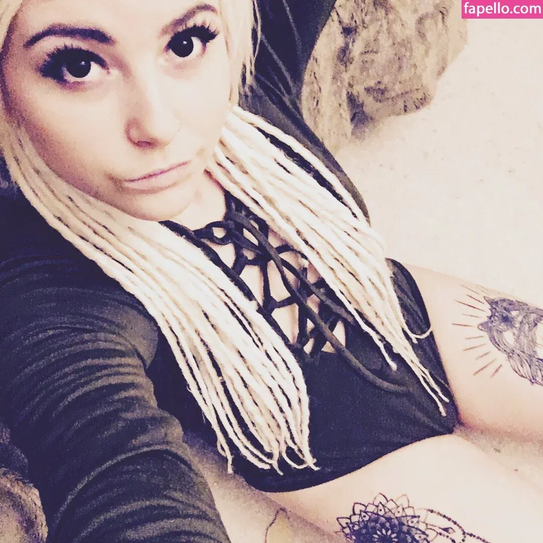 bluerivers Onlyfans Photo Gallery 