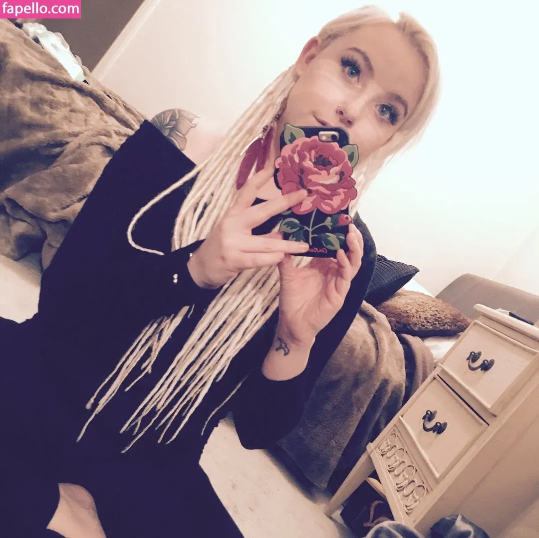 bluerivers Onlyfans Photo Gallery 