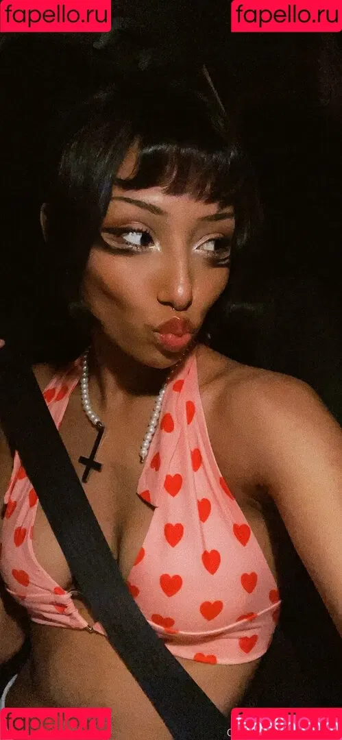 sadgyaru Onlyfans Photo Gallery 