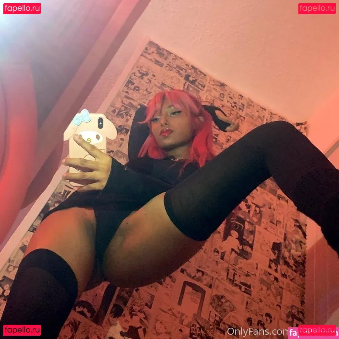 sadgyaru Onlyfans Photo Gallery 