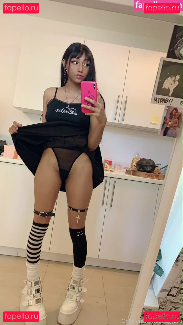 sadgyaru Onlyfans Photo Gallery 