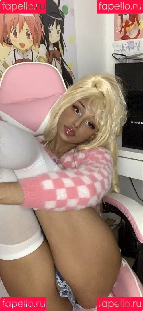 sadgyaru Onlyfans Photo Gallery 