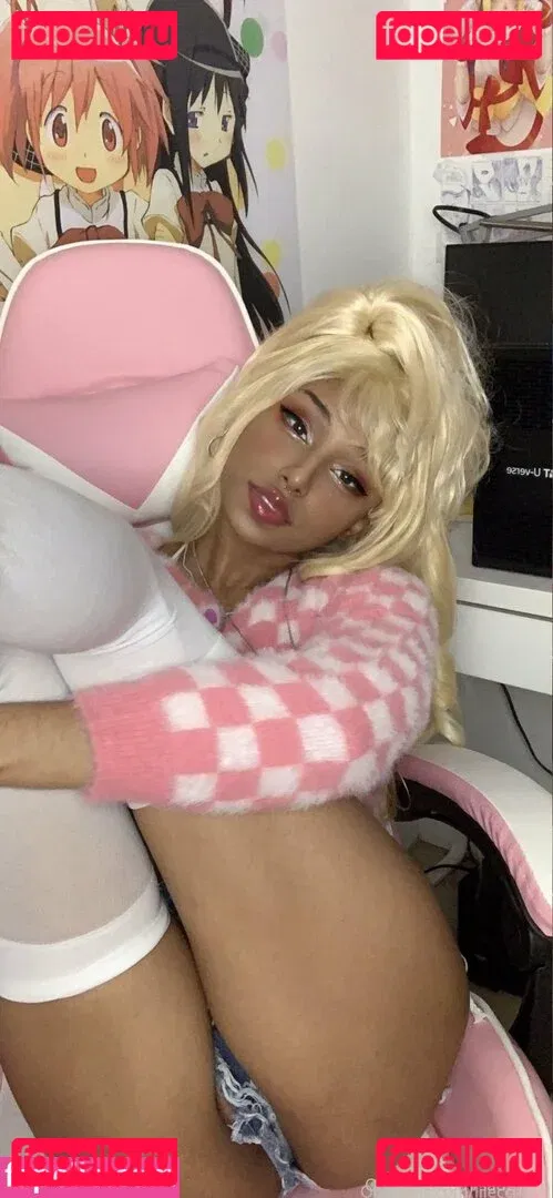 sadgyaru Onlyfans Photo Gallery 